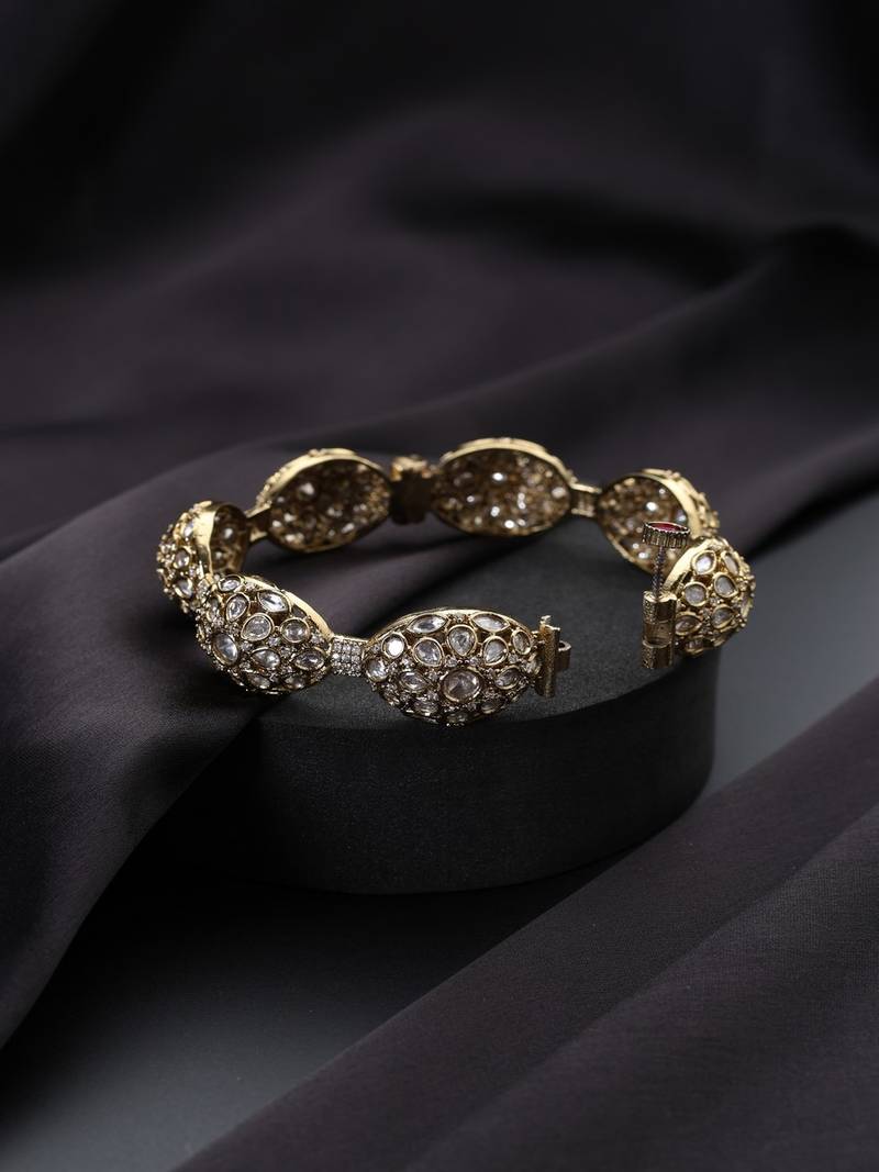 Gold plated Kundan bangle