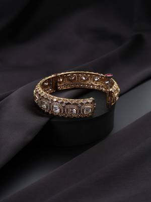 Gold plated Kundan bangle 3