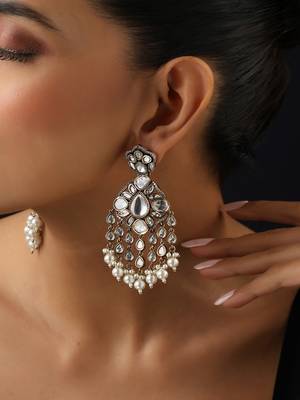 Gold plated Kundan dangler earrings 3