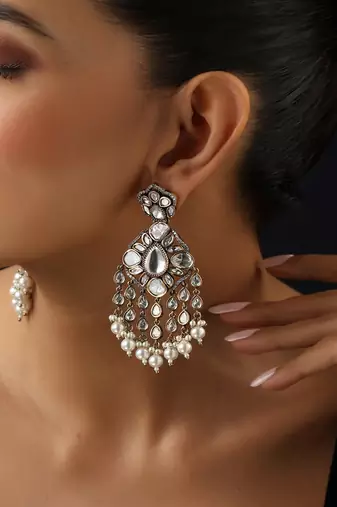 Gold plated Kundan dangler earrings