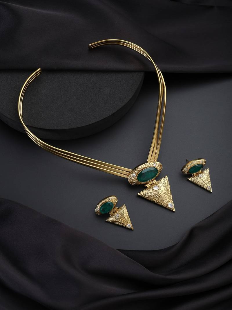 Gold plated necklace set