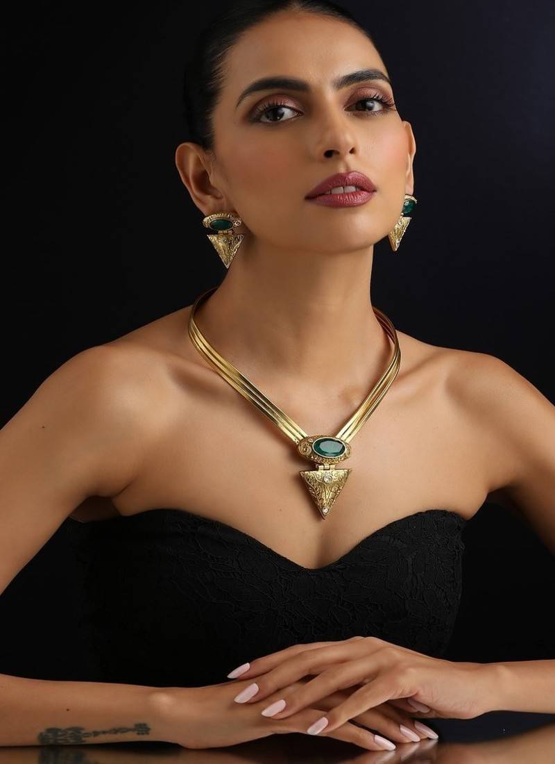 Gold plated necklace set