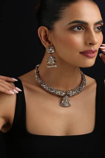 Gold plated polki necklace set