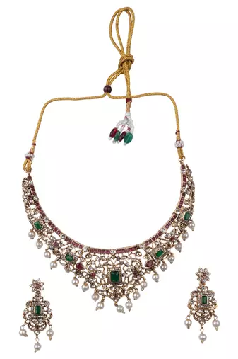 Trendy ruby green necklace set