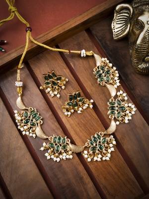 Gold plated green lotus necklace set 1