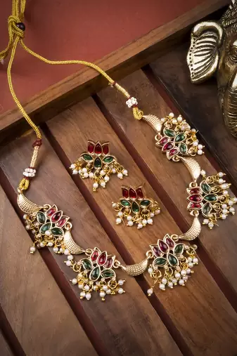 Gold plated muticolor lotus necklace set