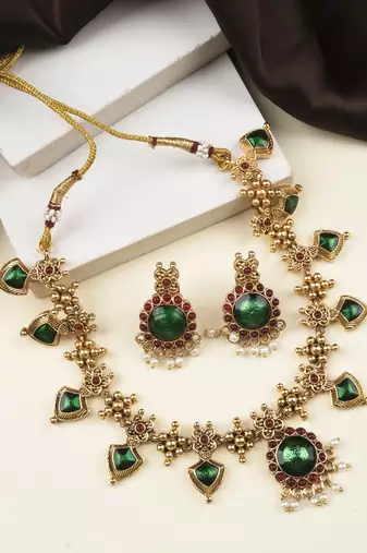 Gold plated green floral necklace set
