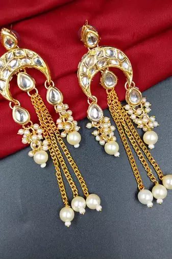 Elegant white kundan & beads chain dangler earrings for women & girls.