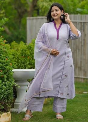 Purple lotus hand embroidered cotton kurta set 1
