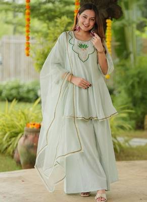 Green lotus sharara hand embroidered cotton suit set 2