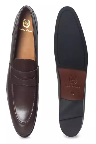 Brown solid leather shoes