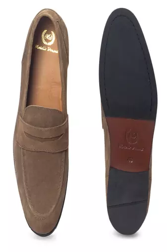 Olive solid leather shoes