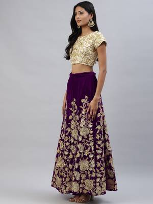Purple zari sequins embroidered velvet lehenga choli 3