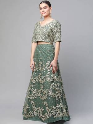 Women's green dori & sequins embroidered net lehenga for bride 2