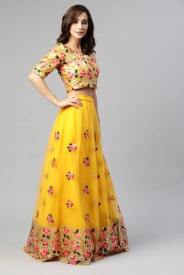 Women's yellow embroidered sequinned semi stitched lehenga & unstitched blouse with dupatta 3