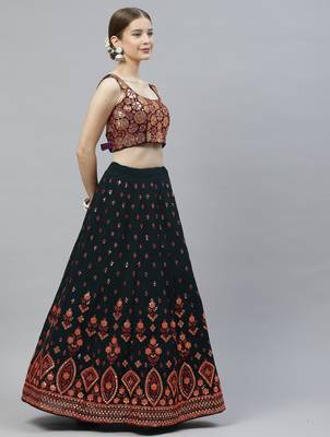 Womne's green & deep pink gotta patti with thread and sequins embroidered georgette semi stitched lehenga 3
