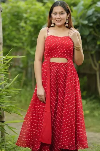 Red leheriya bandhani embroidered  kurta with pant