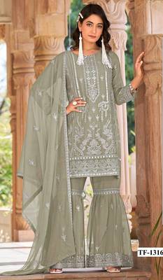 Sea green naylon organza suit with embroidered mirror  1