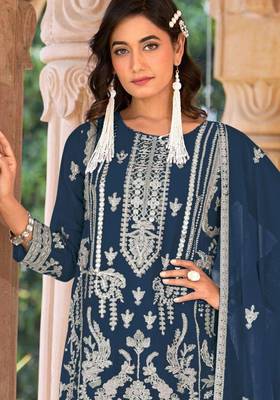 Navy blue naylon organza suit with embroidered mirror  2