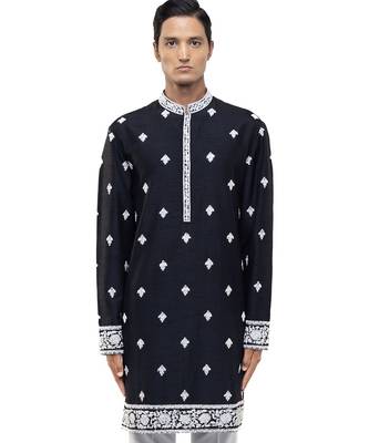Black embroidered silk kurta set 1
