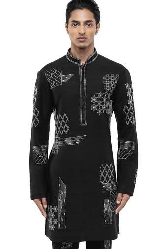 Black embroidered linen kurta set