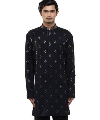 Black embroidered cotton kurta set 5