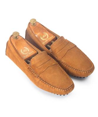 Tan solid leather loafers 1