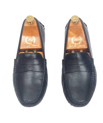 Black solid leather loafers 5