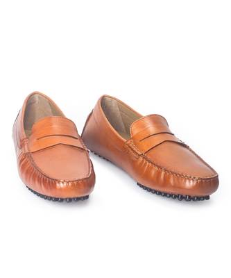 Tan solid leather loafers 3