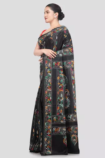 Black handloom silk embroidered katha stitch work saree with blouse piece