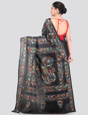 Black handloom silk embroidered katha stitch work saree with blouse piece 3