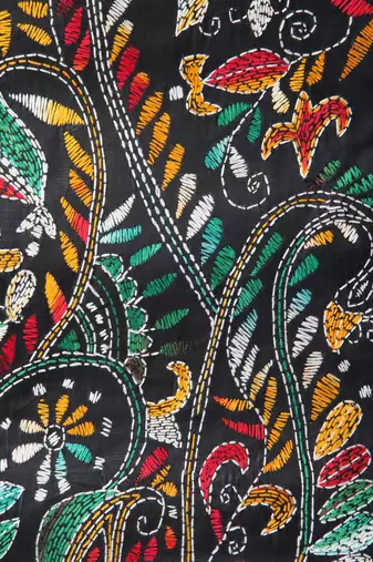 Black handloom silk embroidered katha stitch work saree with blouse piece