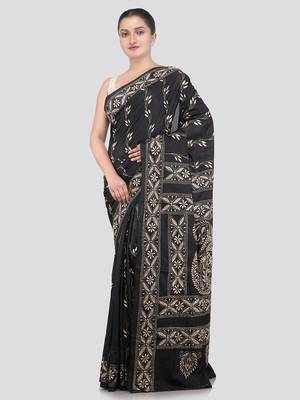 black handloom silk embroidered katha stitch work saree with blouse piece 1