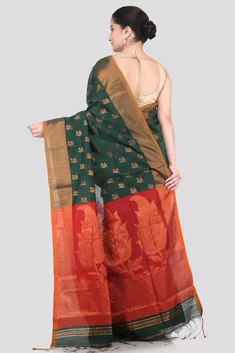 green handloom cotton bleand saree with blouse piece