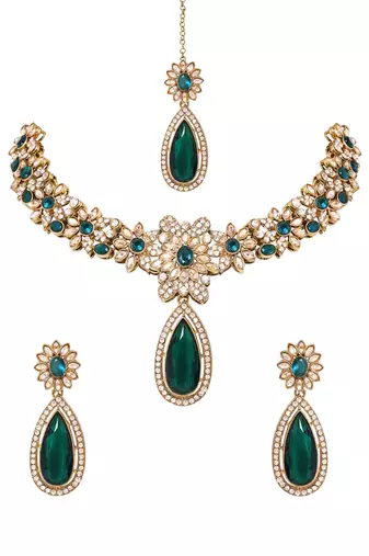 Gold plated stylish design crystal diamond traditional floral necklace with earrings & maang tikka jewellery