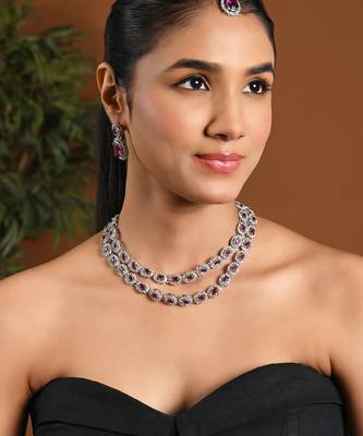 Silver plated stylish design crystal diamond oval shape necklace with earrings & maang tikka jewellery 1
