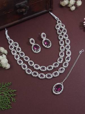 Silver plated stylish design crystal diamond oval shape necklace with earrings & maang tikka jewellery 2