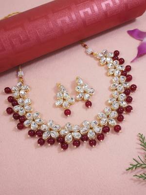 Gold plated traditional handcrafted stone choker necklace jewellery set with earrings for women (ij374m) 1