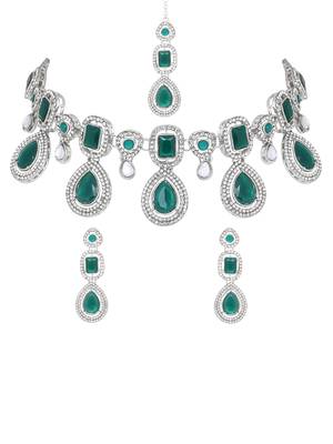 Silver plated traditional kundan & stone choker necklace jewellery with earrings & maang tikka 3