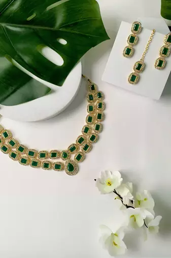 Gold plated traditional stone special necklace with earring & maang tikka set for women