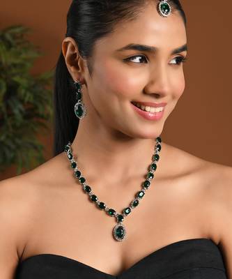 Silver plated stylish design crystal diamond necklace with earrings & maang tikka jewellery set for women  1