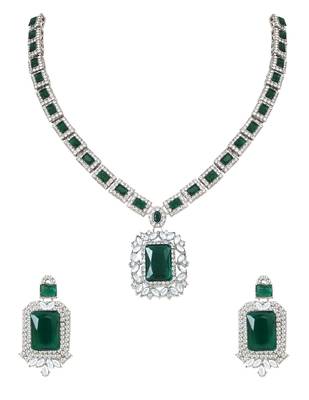 Silver plated stylish design crystal diamond necklace & earrings jewellery set for women (silver green) 3