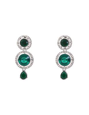 Gold plated traditional multi-layer round stone necklace jewellery with earrings & maang tikka set for women  4