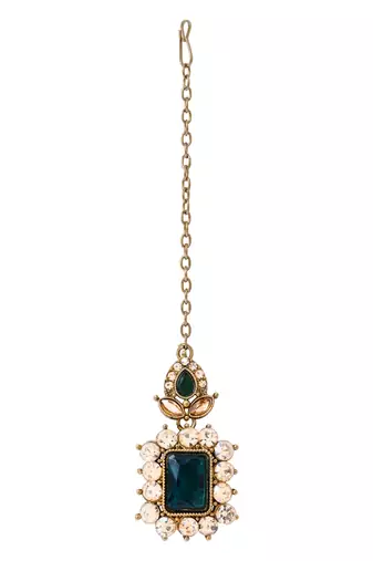 Gold plated stylish design crystal diamond necklace with earrings & maang tikka jewellery set for women 