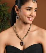 Gold plated stylish design crystal diamond necklace with earrings & maang tikka jewellery set for women 