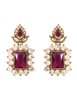 Gold plated stylish design crystal diamond necklace with earrings & maang tikka jewellery set for women  4
