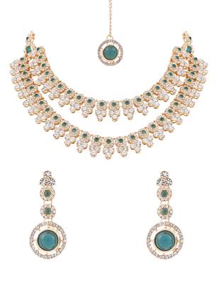 Gold plated stylish design crystal diamond necklace with earrings & maang tikka jewellery set for women  2