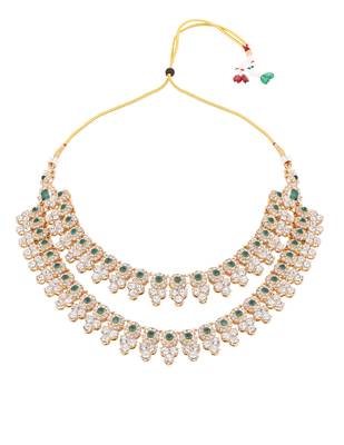 Gold plated stylish design crystal diamond necklace with earrings & maang tikka jewellery set for women  3