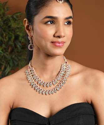 Gold plated stylish design crystal diamond necklace with earrings & maang tikka jewellery set for women  1