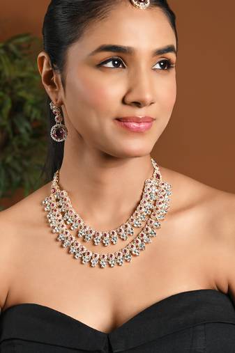 Gold plated stylish design crystal diamond necklace with earrings & maang tikka jewellery set for women (ij415wi)